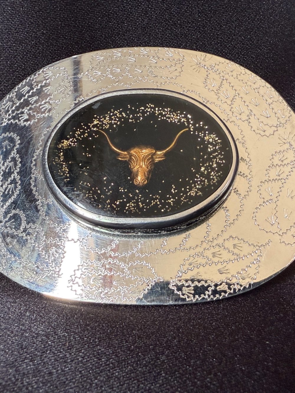 Vintage western buckle plate belt buckle with resin bull inlay and cactus
